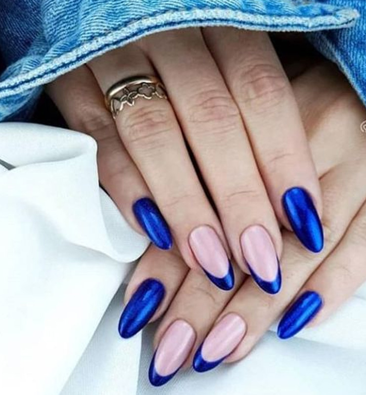 manicura francesa azul metalizado