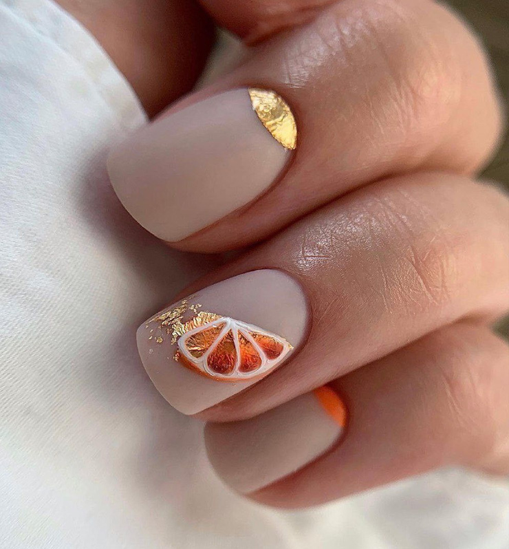 manicura en relieve madrid